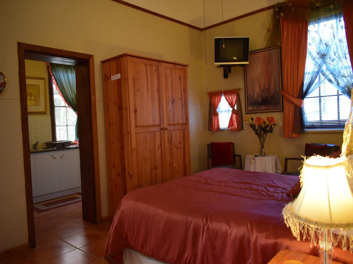Auberge Alouette Guesthouse Franschhoek Exterior foto